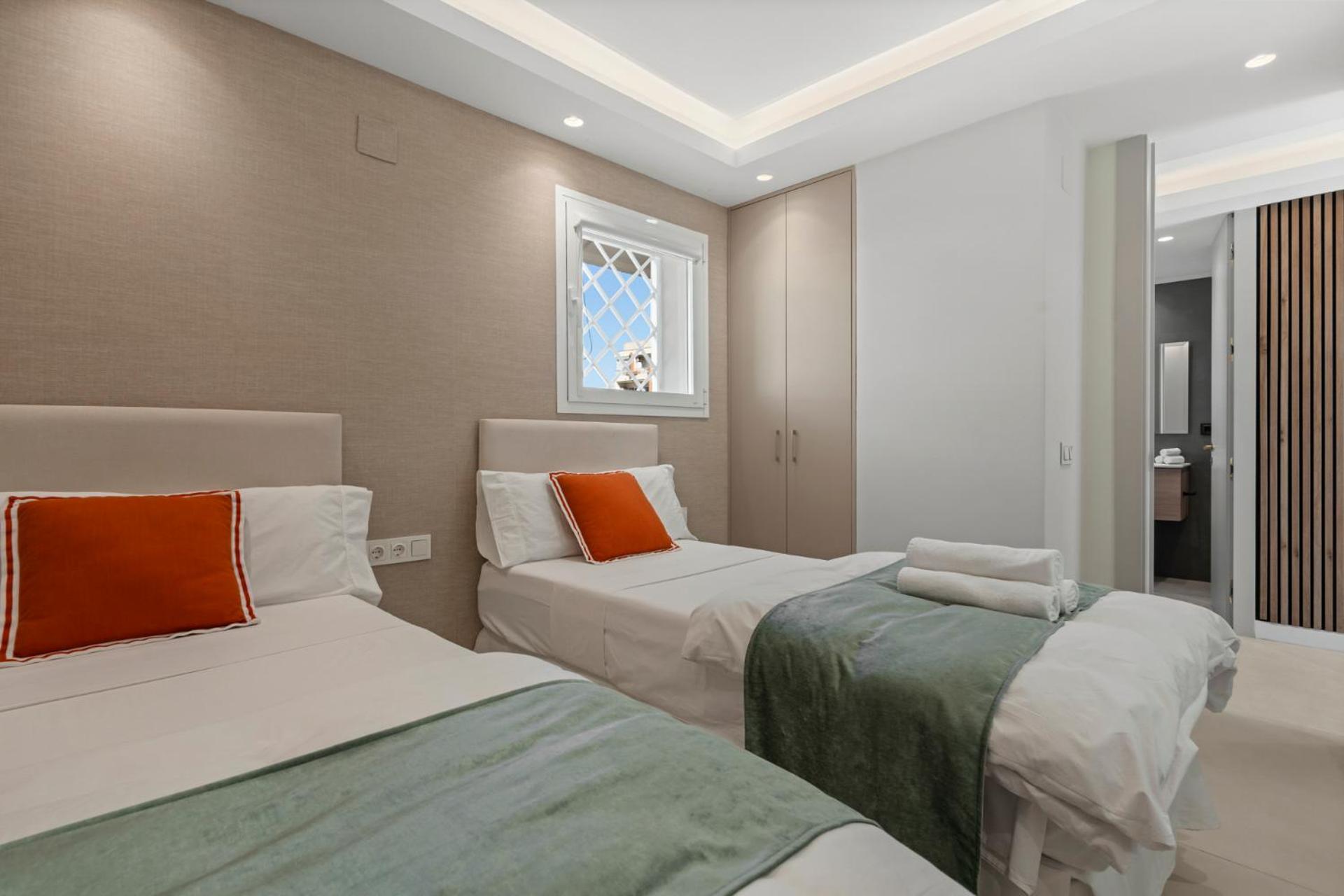 Beach Front Apartment With Pool Marbella Exterior foto