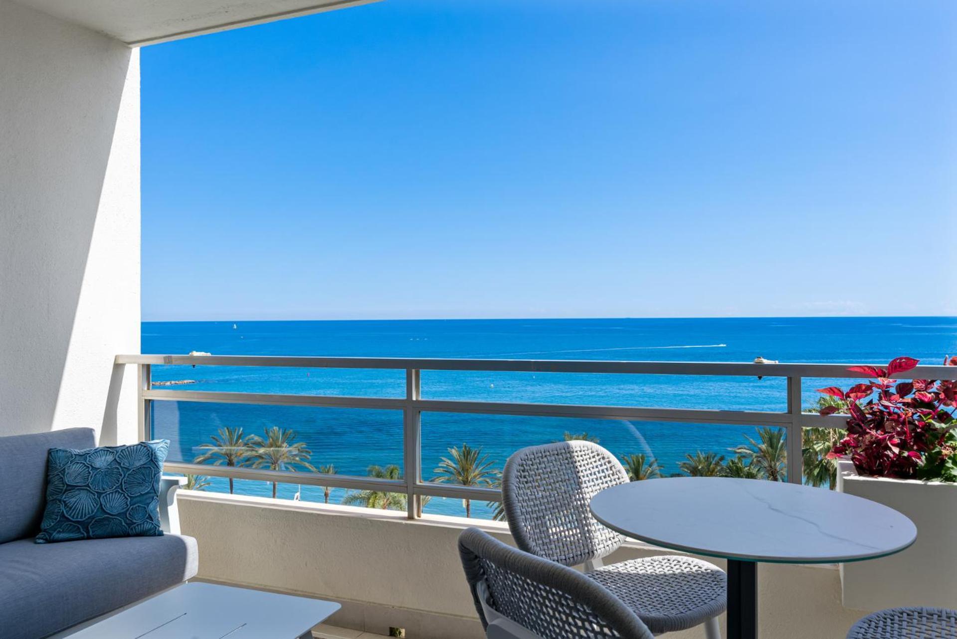 Beach Front Apartment With Pool Marbella Exterior foto